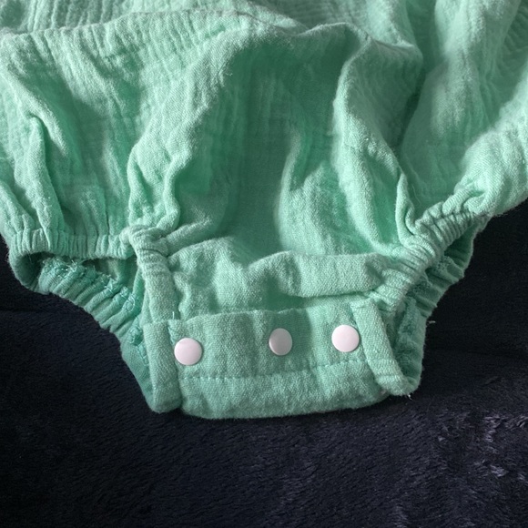 Infant Girls Summer Romper - Picture 4 of 4